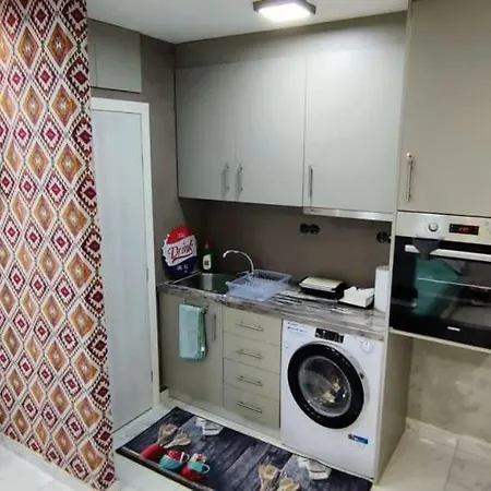 Modern Cozy Vergian 2 Min From The 公寓