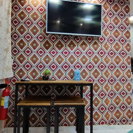 Modern Cozy Vergian 2 Min From The Apartment *