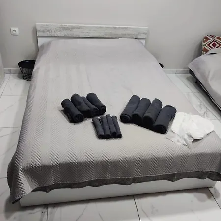 Modern Cozy Vergian 2 Min From The